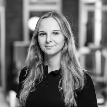 Porträt von Clara Kielbassa, Kauffrau für Bürokommunikation (i.A.)